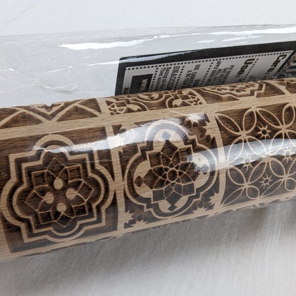 Gia Roma Beech Wood Rolling Pin & Cookie Cutter Boho Squares Handmade New - Picture 3 of 8